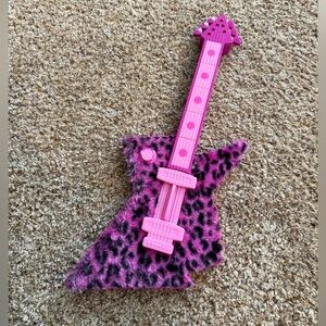 Trolls DreamWorks World Tour Poppy's Rock Guitar